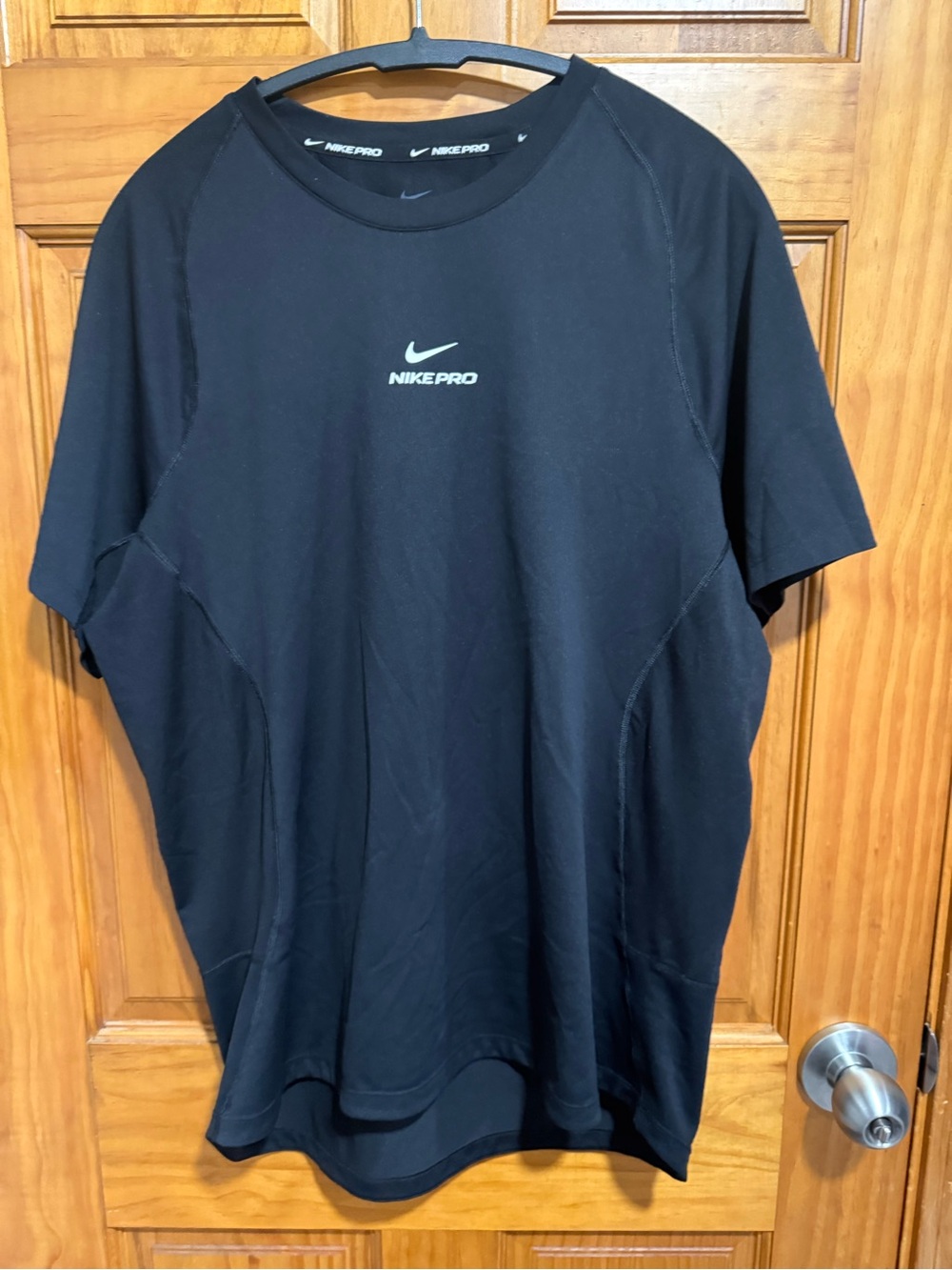 Nike Men's Pro Training Dri-Fit Short-Sleeve T-Shirt XL HV0409-010